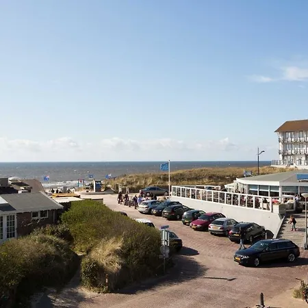 Mimpi Aan Zee Apartment *